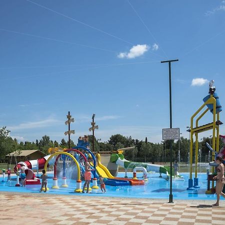 Happy Camp Mobile Homes In Centro Vacanze Bi Village Fažana Exteriér fotografie