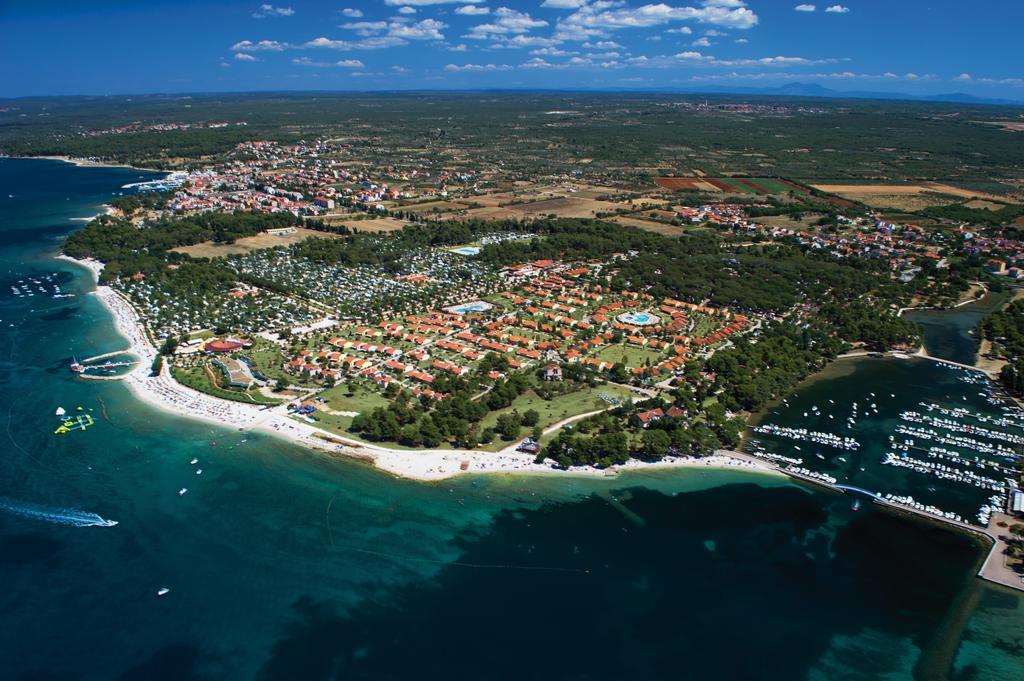 Happy Camp Mobile Homes In Centro Vacanze Bi Village Fažana Exteriér fotografie